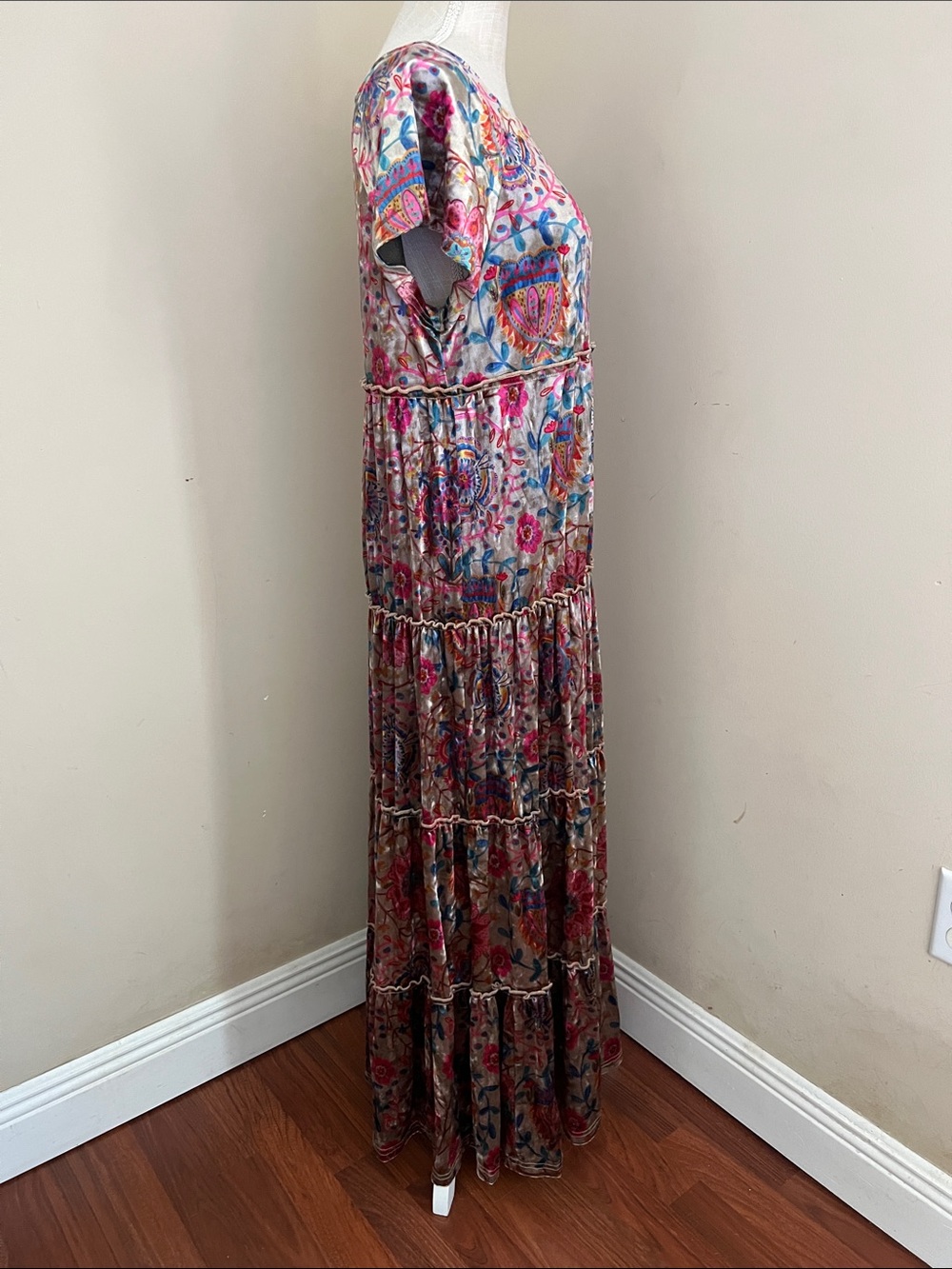 Natural Life Women’s Maxi Multicolor Floral Boho Style Dress Size: M - Picture 3 of 8
